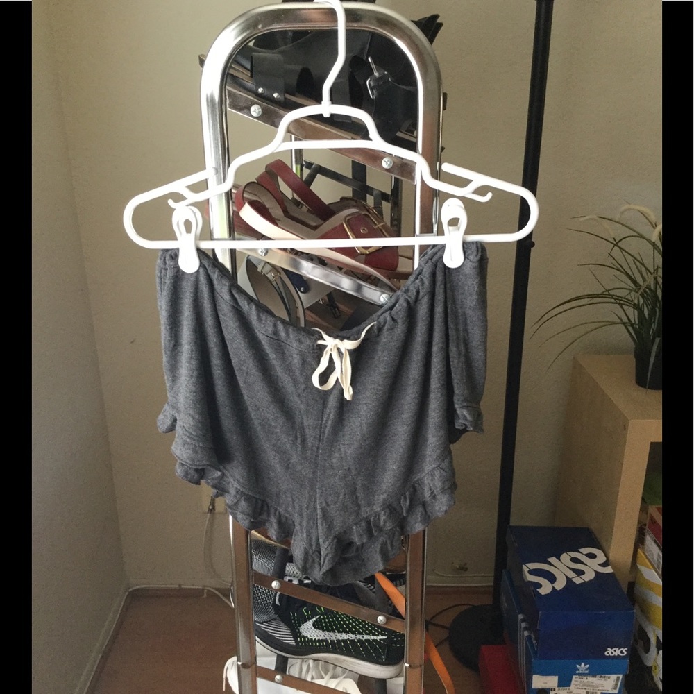 Brandy Melville Tie Waist Vodi Shorts